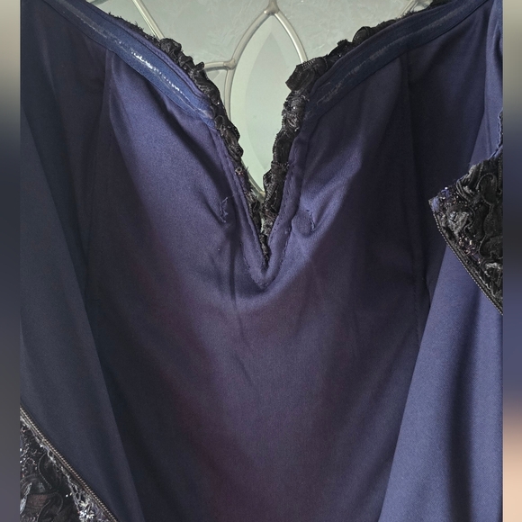 AQUA Bloomingdale's Exclusive Sequin Mermaid Gown Boned Bodice Sz 10 Prom Bridal - Picture 10 of 16